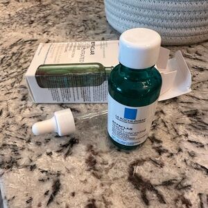 La Roche-Posay Effaclar Serum Ultra Concentre 30ml Made In France